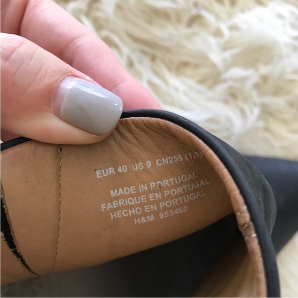 ✨MAISON MARTIN MARGIELA x H&M✨Lucite Heel Leather Booties - Picture 9 of 9